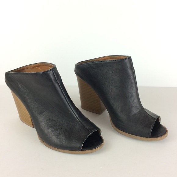 Qupid Shoes - Qupid Black Block Heel Peep Toe Slip On Mule Sz 7*